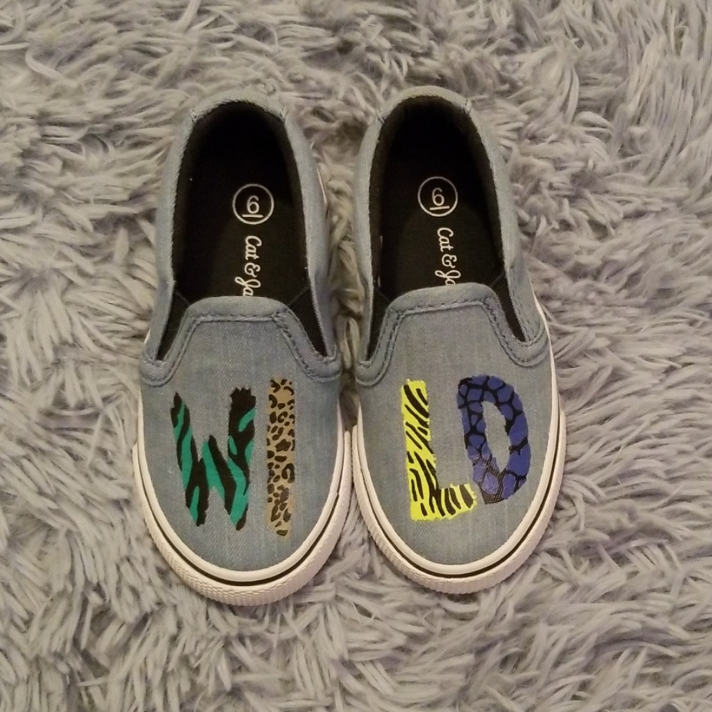 Toddler size 6 shoes
